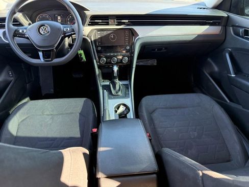 Used 2020 Volkswagen Passat 2.0T S image 6