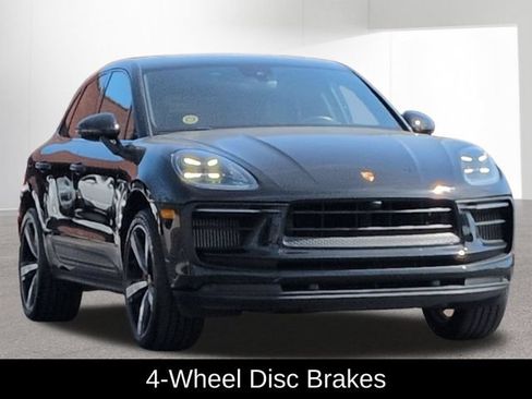 Used 2022 Porsche Macan S AWD/4WD image 3