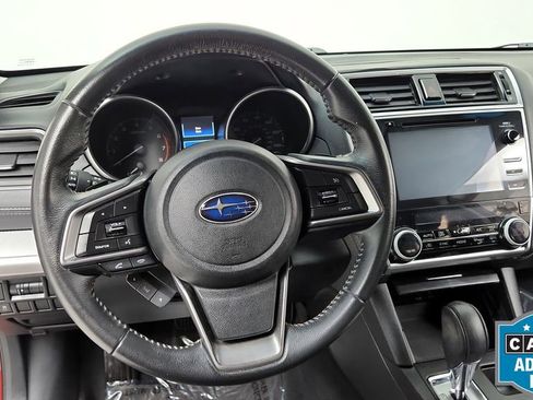 Used 2018 Subaru Outback 2.5i Premium image 37