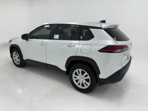 New 2026 Toyota Corolla Cross L image 37