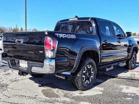 Used 2020 Toyota Tacoma TRD Off-Road image 7