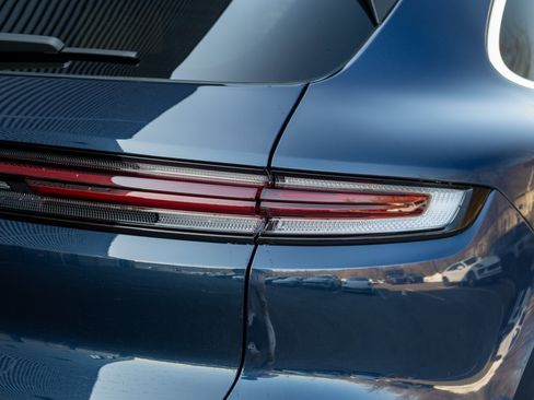 New 2026 Porsche Cayenne image 42