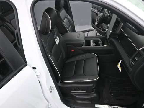 New 2026 RAM 1500 Limited AWD/4WD image 19