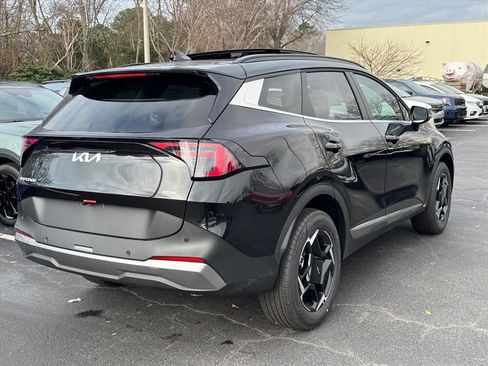 New 2026 Kia Sportage EX w/ EX Panoramic Sunroof Package AWD/4WD image 3