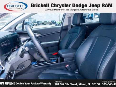 Used 2023 Kia Sportage EX FWD image 15