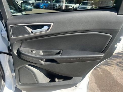 Used 2023 Ford Edge SEL w/ Convenience Package AWD/4WD image 12