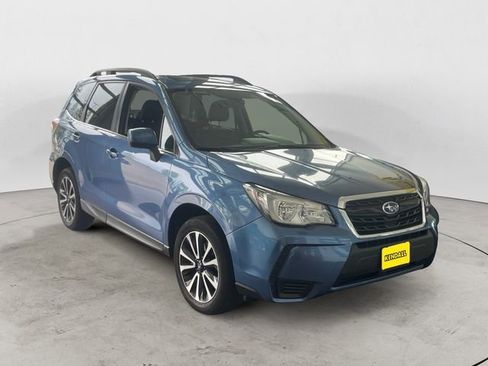 Used 2017 Subaru Forester 2.0XT Premium w/ Popular Package #1A AWD/4WD image 3