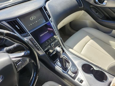 Used 2014 INFINITI Q50 Premium w/ Navigation Package image 30