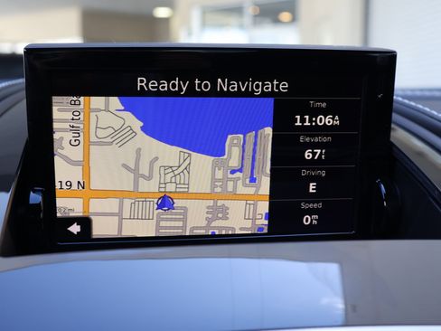 Used 2014 Aston Martin Vanquish Coupe image 3