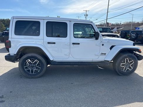 New 2026 Jeep Wrangler Sahara image 7