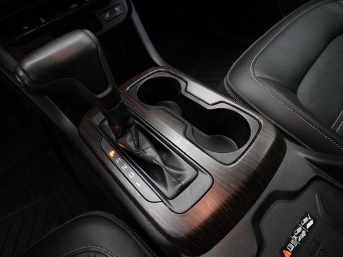 Used 2019 GMC Canyon Denali image 16