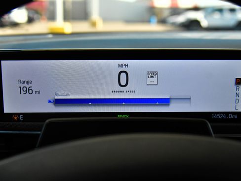 Used 2024 Ford Mustang Mach-E Select image 35