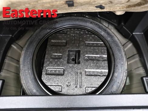 Used 2018 Chevrolet Equinox LT image 22