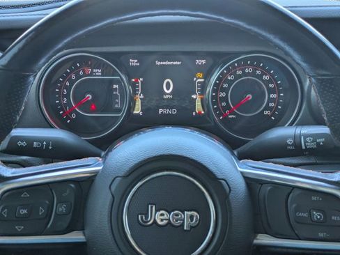 Used 2022 Jeep Gladiator Mojave w/ Cold Weather Group AWD/4WD image 28