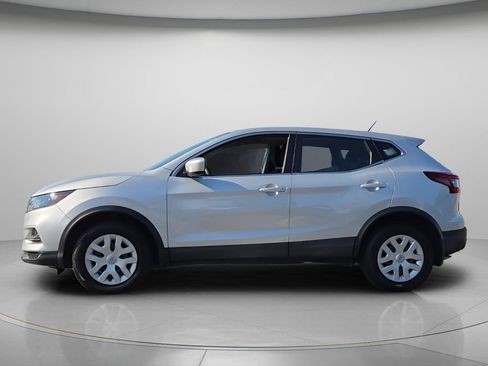 Used 2020 Nissan Rogue Sport S FWD image 3