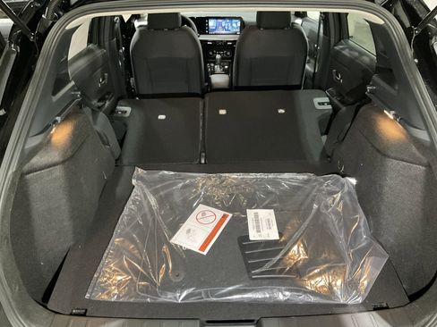 Used 2026 Nissan Kicks SV w/ Cold Weather Package image 35