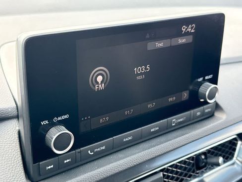 Used 2025 Acura Integra A-Spec FWD image 17