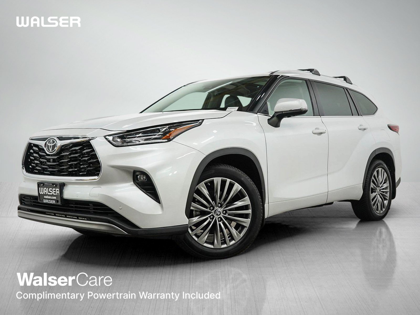 Used 2022 Toyota Highlander Platinum AWD/4WD image 1