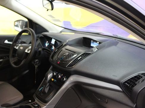 Used 2015 Ford Escape SE AWD/4WD image 12
