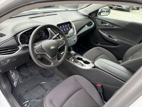 Used 2022 Chevrolet Malibu LT FWD image 13