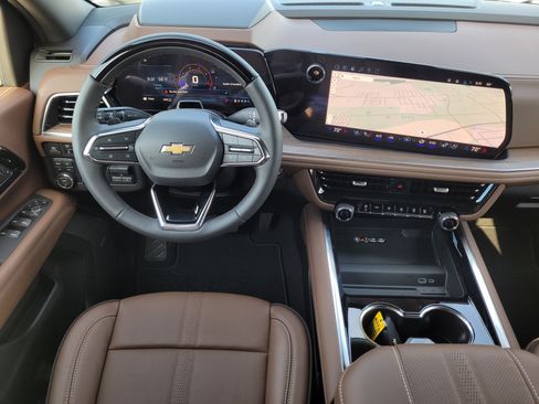 New 2026 Chevrolet Tahoe High Country AWD/4WD image 14