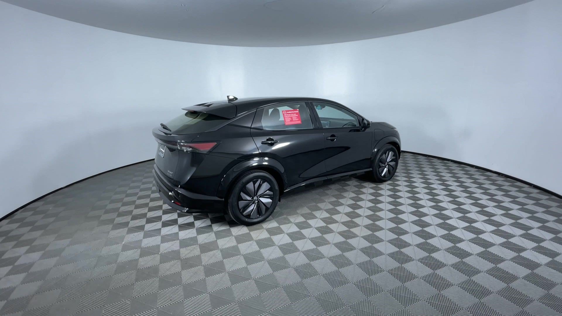 Certified 2024 Nissan Ariya AWD image 9