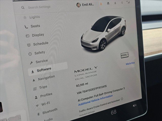 Used 2023 Tesla Model Y Long Range AWD/4WD image 30