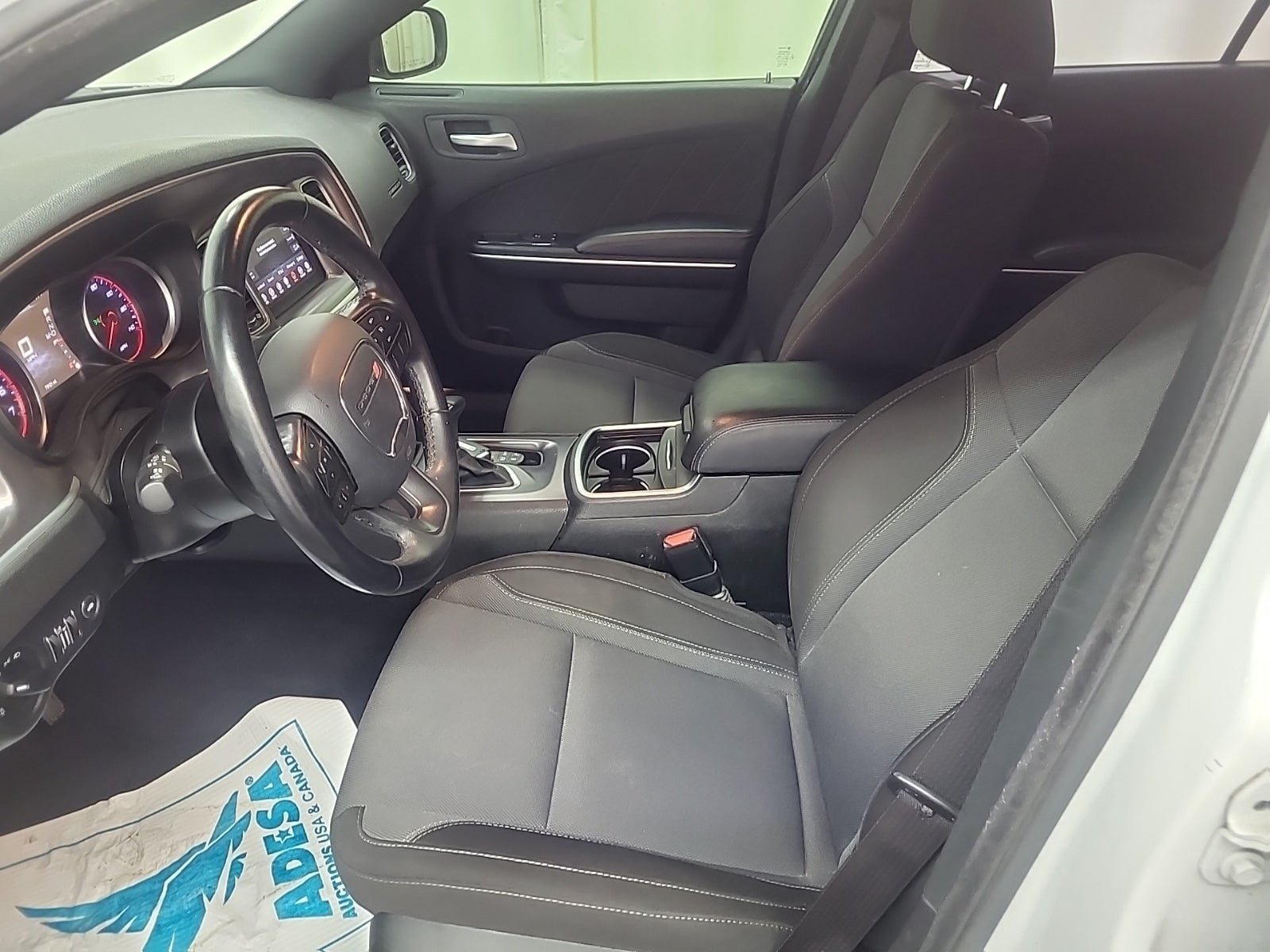 Used 2020 Dodge Charger SXT RWD image 8