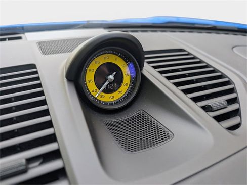 Used 2023 Porsche 911 Carrera image 24