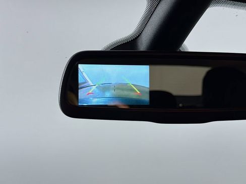 Used 2020 Dodge Journey SE w/ Blacktop Package FWD image 13