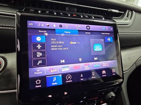 Used 2022 Jeep Grand Cherokee L Limited AWD/4WD image 16