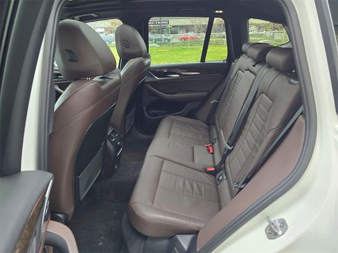 Used 2018 BMW X3 xDrive30i image 16