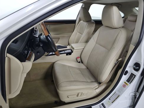 Used 2014 Lexus ES 300h w/ Luxury Package w/Bamboo Trim FWD image 15