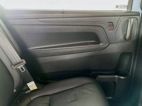 Used 2024 Honda Odyssey Sport image 26