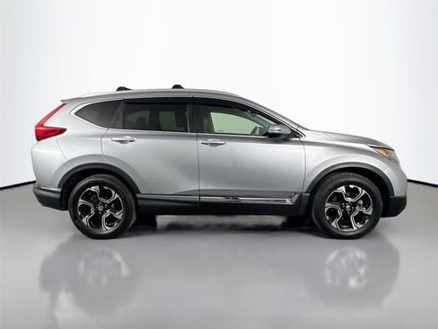 Used 2019 Honda CR-V Touring image 7