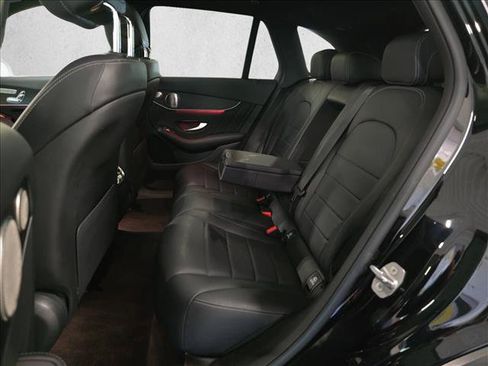 Used 2021 Mercedes-Benz GLC 300 4MATIC image 15
