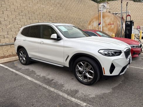 Certified 2023 BMW X3 sDrive30i w/ Premium Package image 2