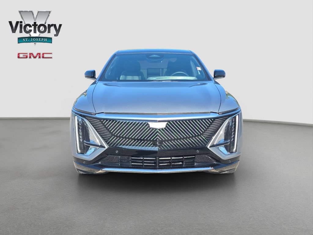 Used 2024 Cadillac Lyriq Tech w/ Driver Assist Package RWD image 2