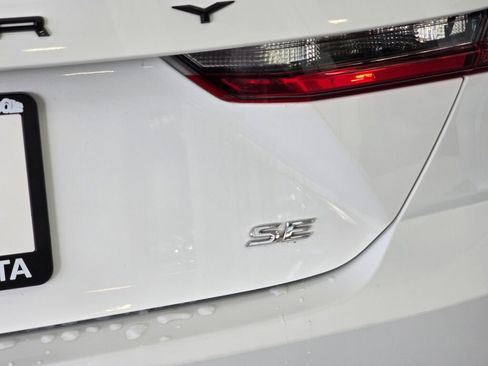 Certified 2025 Toyota Camry SE image 15