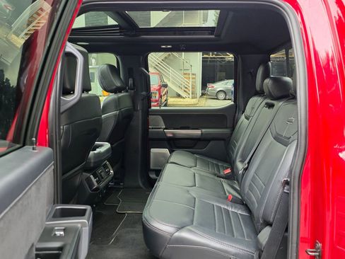 Used 2023 Ford F150 Platinum w/ FX4 Off-Road Package image 29