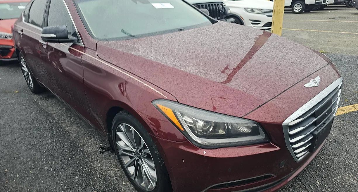 Used 2015 Hyundai Genesis 3.8 w/ Option Group 03 RWD image 2