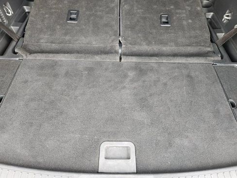 Used 2025 Ford Explorer ST-Line w/ Premium Package RWD image 33