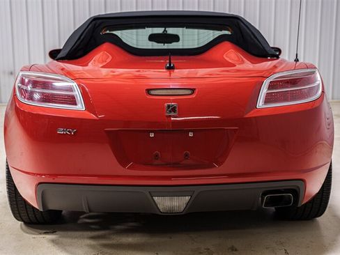 Used 2008 Saturn Sky w/ Premium Trim Package RWD image 6
