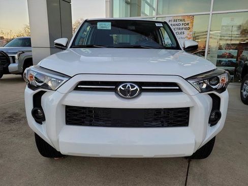 Certified 2023 Toyota 4Runner SR5 image 2