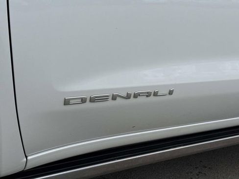 Used 2023 GMC Sierra 1500 Denali w/ Technology Package image 13