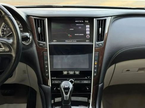 Used 2019 INFINITI Q50 Luxe w/ Essential Package (3.0T Luxe) AWD/4WD image 32