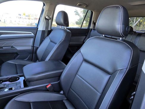 Used 2022 Volkswagen Atlas SE image 17