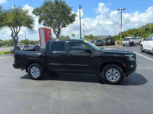 Certified 2023 Nissan Frontier SV w/ SV Premium Package RWD image 2