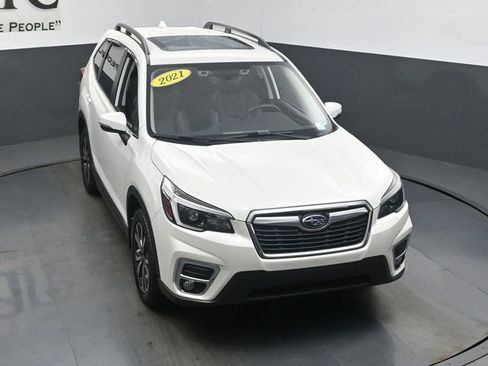 Used 2021 Subaru Forester Limited w/ Popular Package #3 AWD/4WD image 43