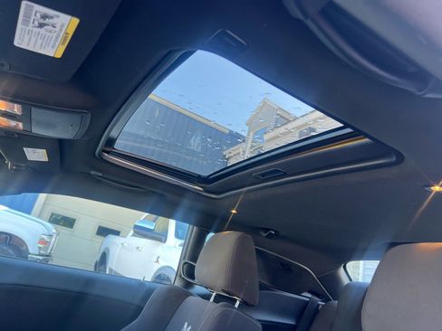 Used 2018 Dodge Challenger R/T Scat Pack w/ Driver Convenience Group image 15